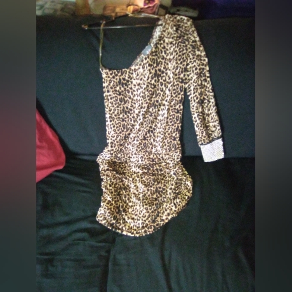 🖤🐆Dot's Cheetah dress🐆🖤